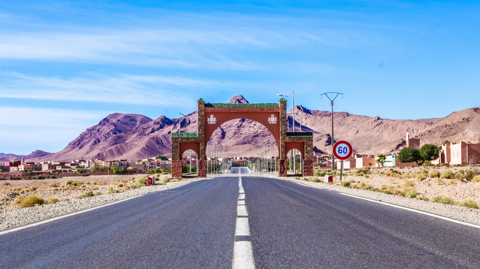 Can a Private Driver in Morocco Also Act as Your Official Tour Guide?