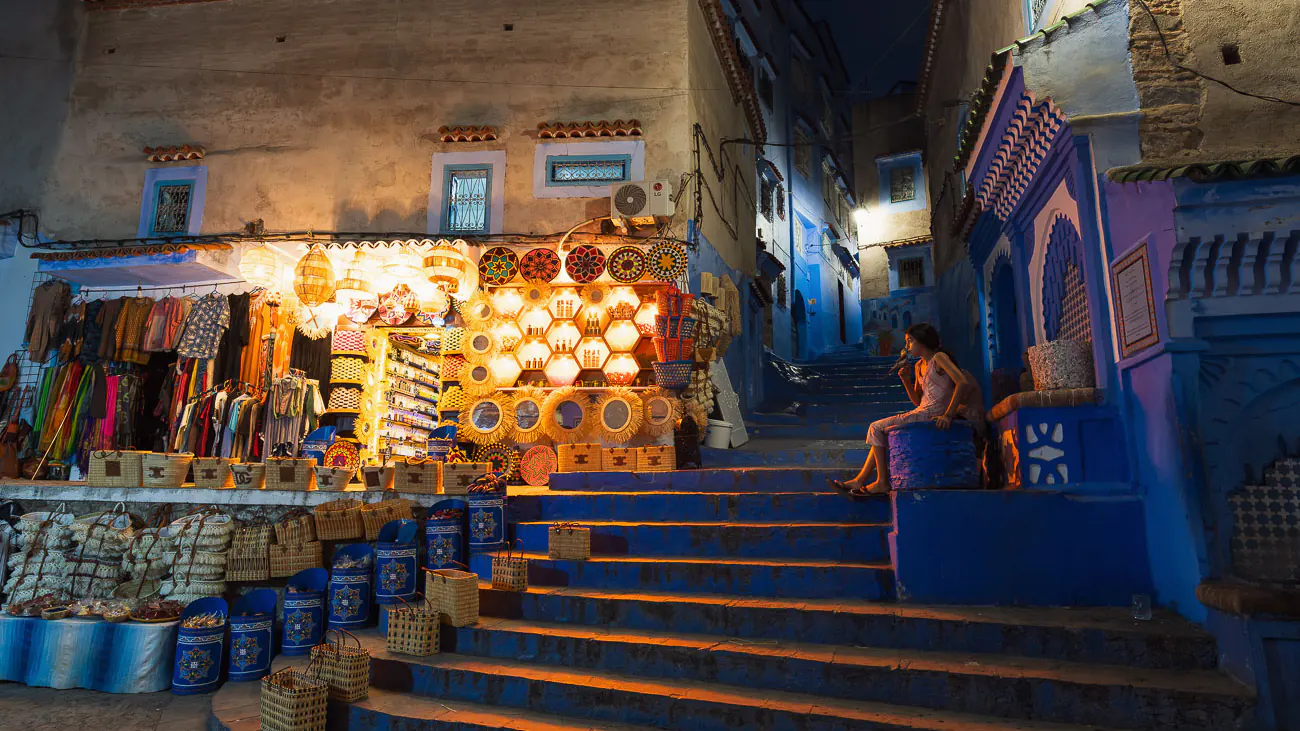 Private driver with SUV in Chefchaouen Morocco